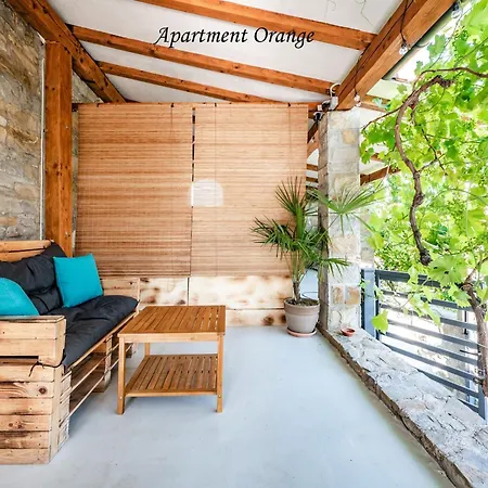 Istrian Stone House With Big Garden شقة