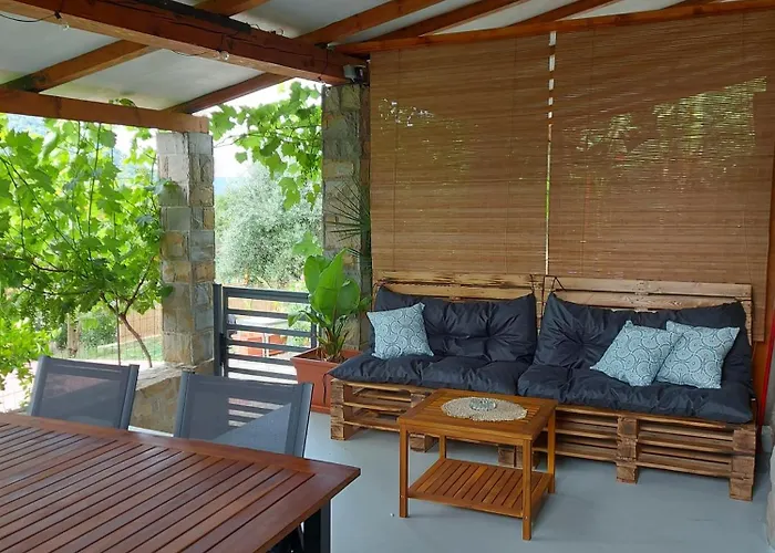 Istrian Stone House With Big Garden דירה מארזיגה