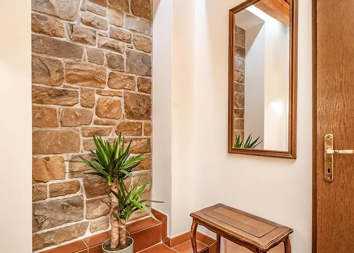 Istrian Stone House With Big Garden *